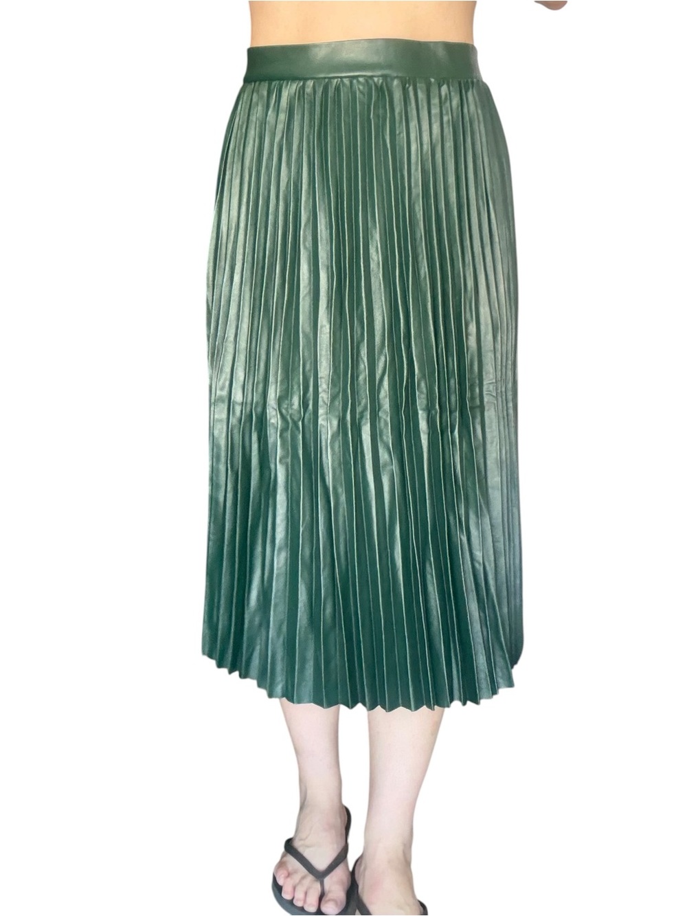 Pleated green leather skirt new